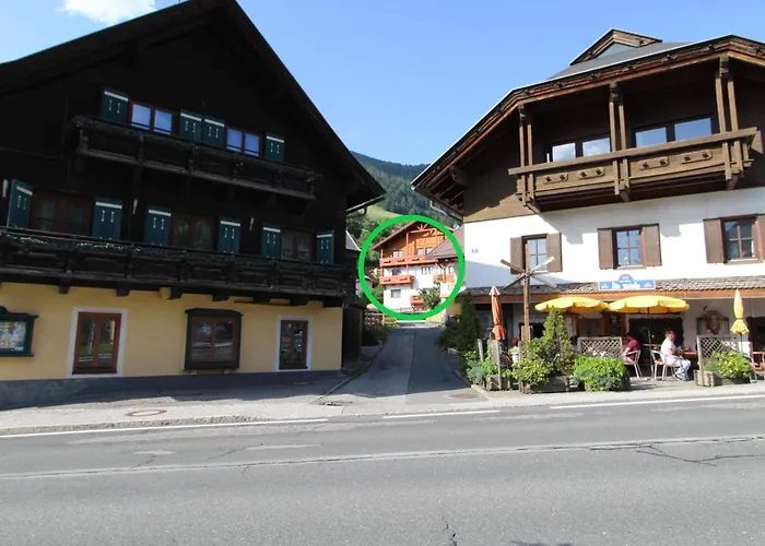 Jodler - In Position דירה